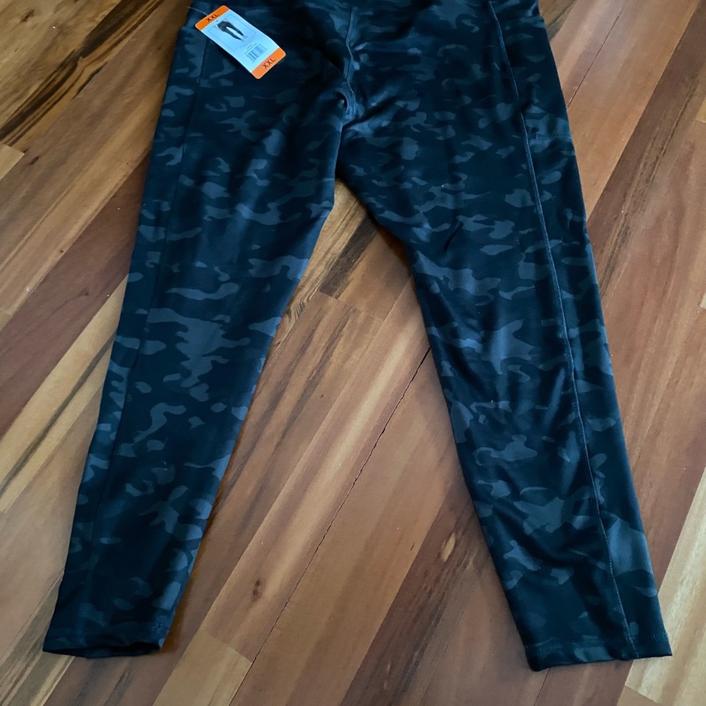 New camo print leggings